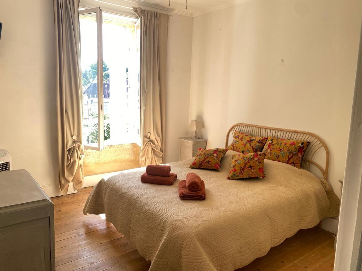 Residence Les Trois Jardins Avec Wifi Et Parking Gratuit Sarlat-la-Canéda Kültér fotó