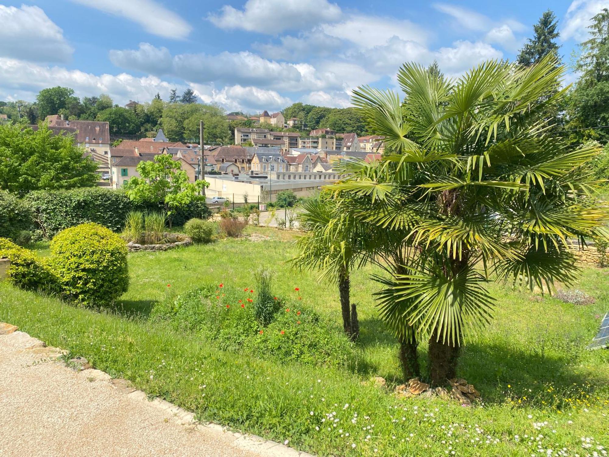 Residence Les Trois Jardins Avec Wifi Et Parking Gratuit Sarlat-la-Canéda Kültér fotó
