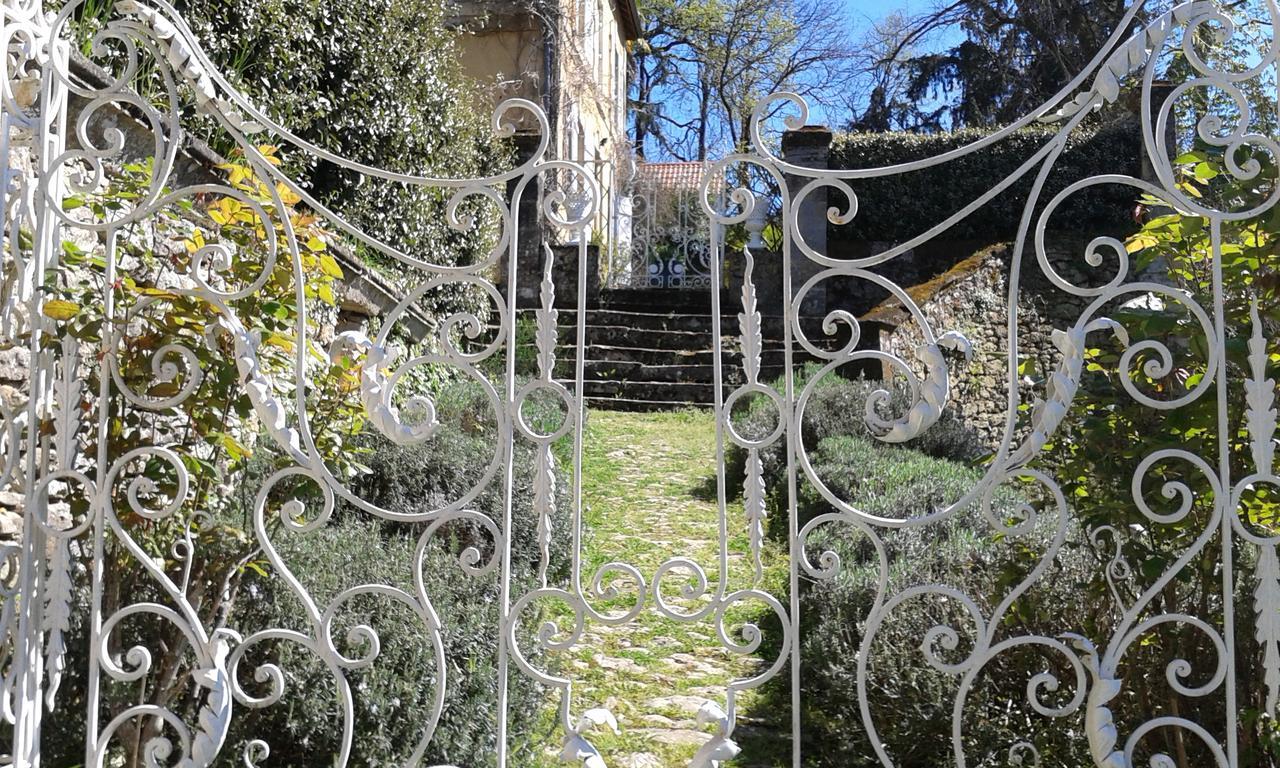 Residence Les Trois Jardins Avec Wifi Et Parking Gratuit Sarlat-la-Canéda Kültér fotó